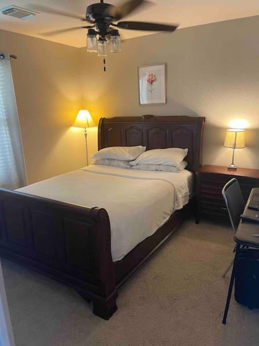 Photo of Bedroom in Humble