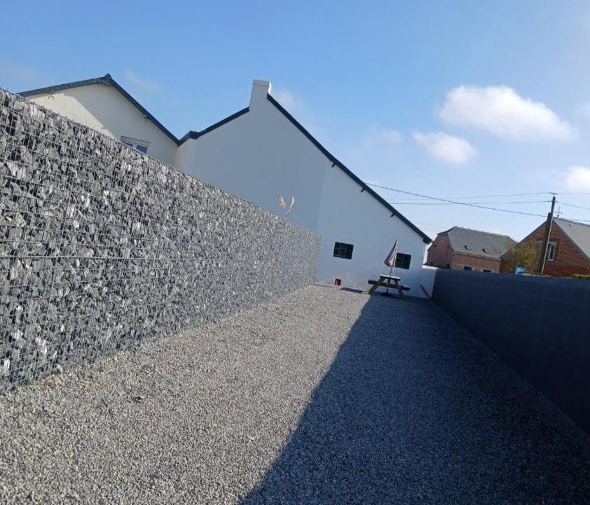 Photo of Others in Larouillies