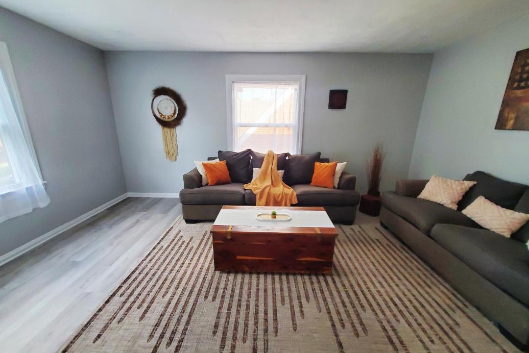 Photo of Others in Southside