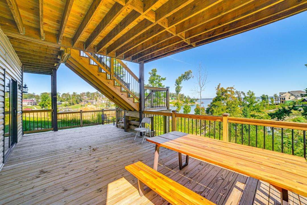 Photo of Patio Balcony in Gilbertsville