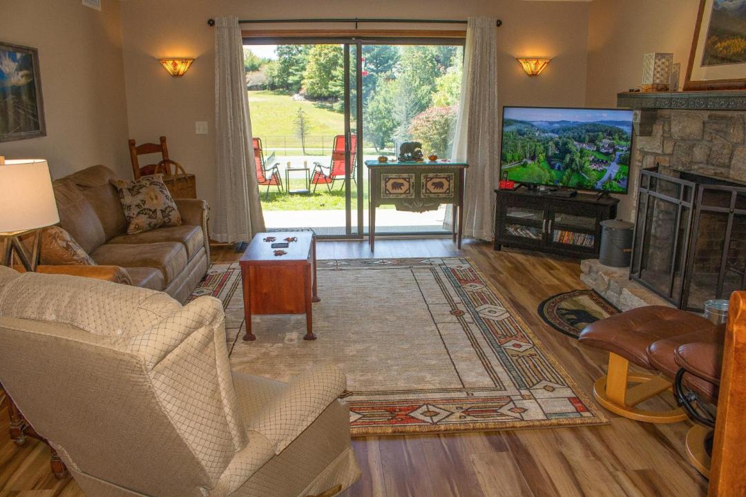 Photo of Others in Blowing Rock