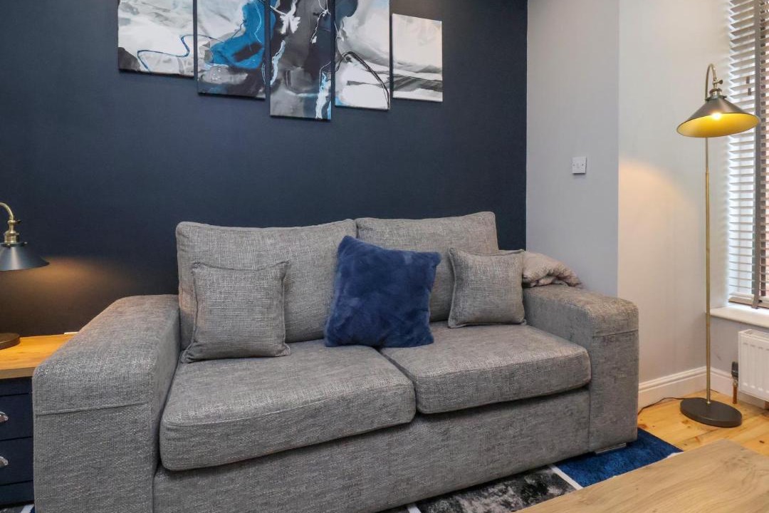 Photo of Others in Cayton Bay