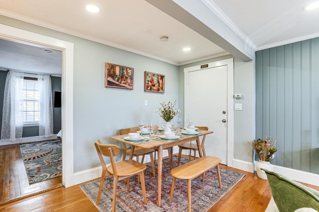 Photo of Others in Harbor View - Orient Heights