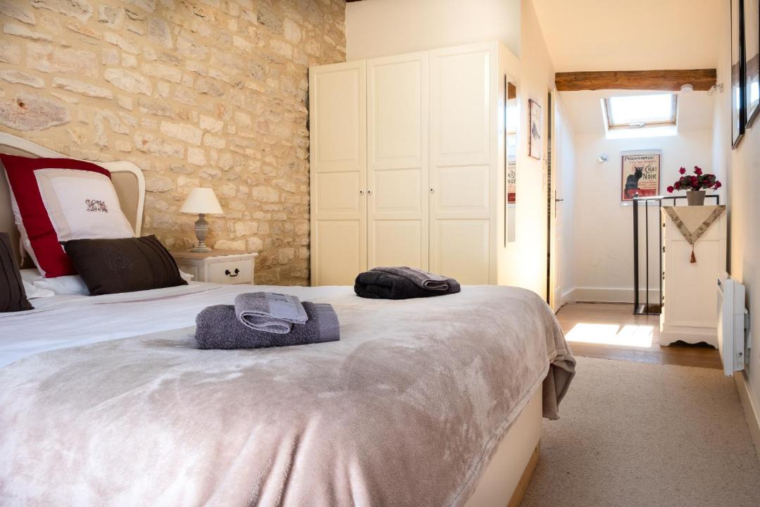 Photo of Bedroom in Puligny-Montrachet