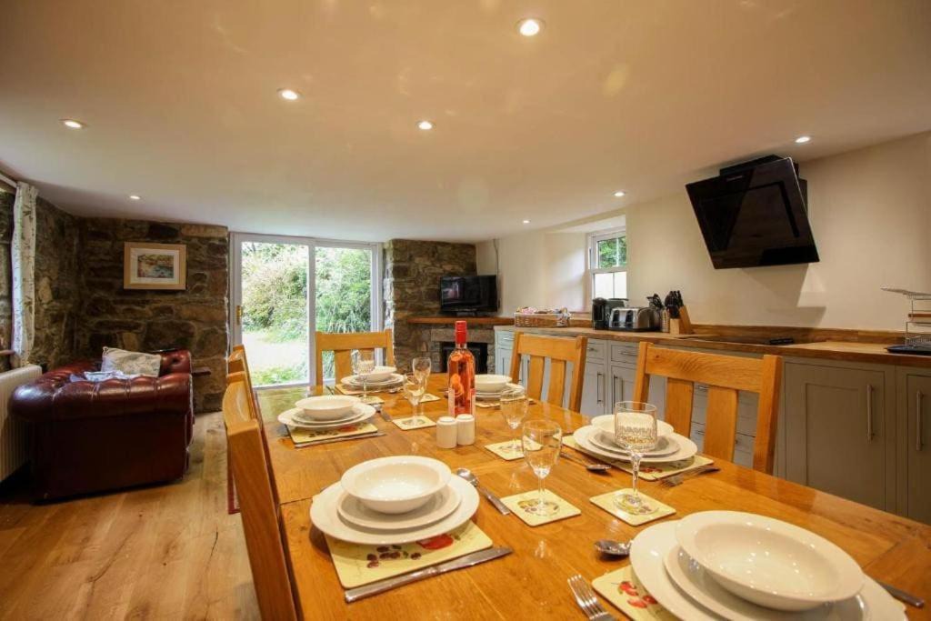 Photo of Kitchen in St Wenn