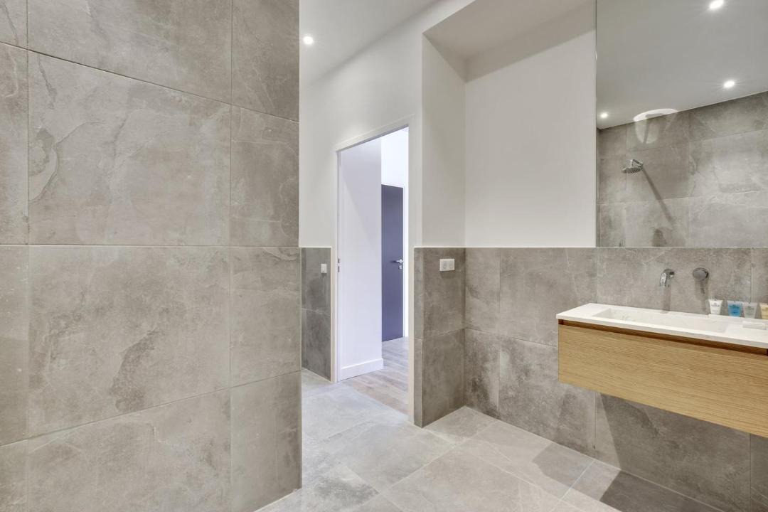 Photo of Bathroom in 13th Arrondissement