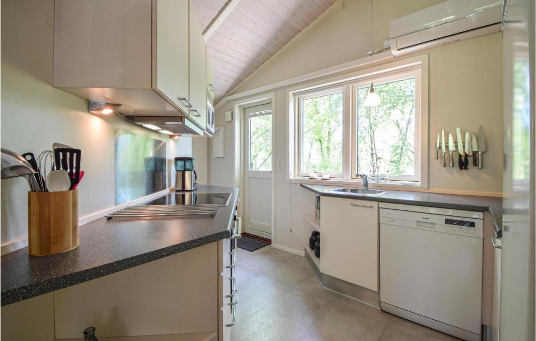 Photo of Kitchen in Skygge
