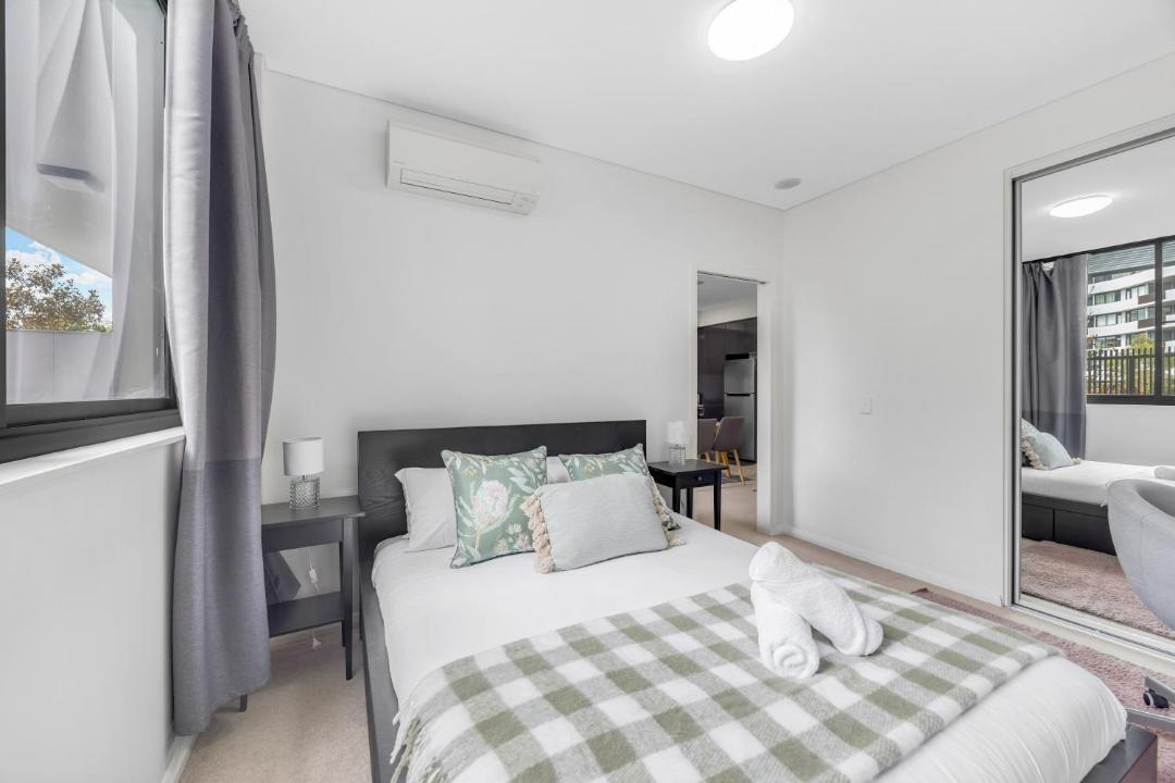 Photo of Bedroom in Wentworth Point