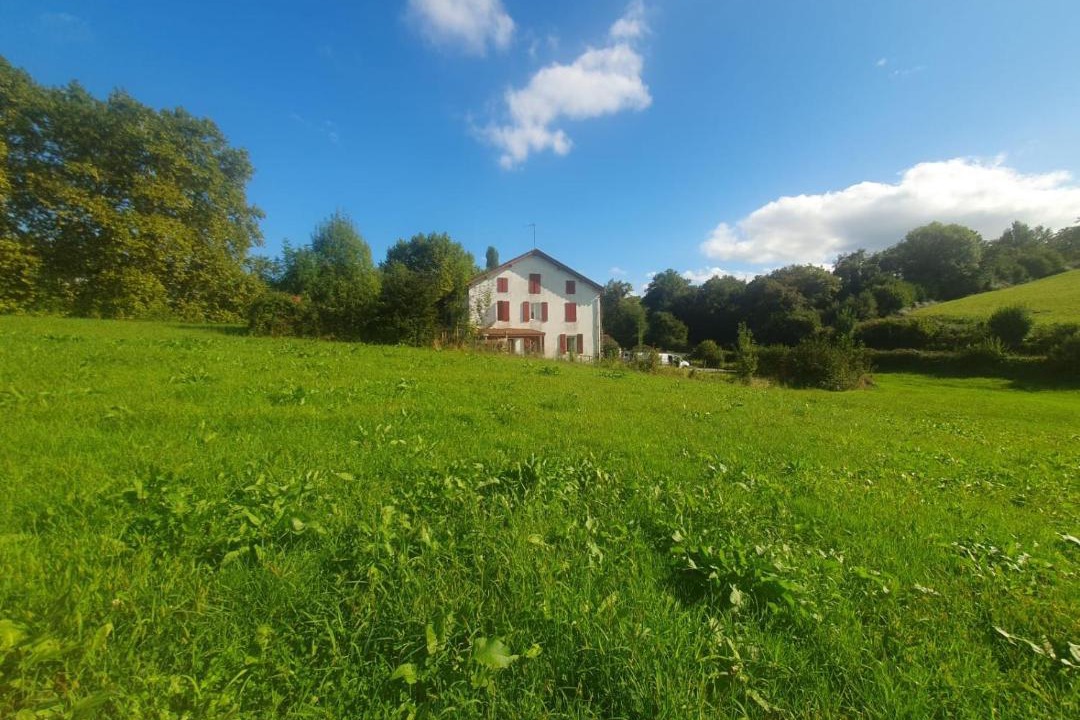 Photo of Others in Uhart-Mixe