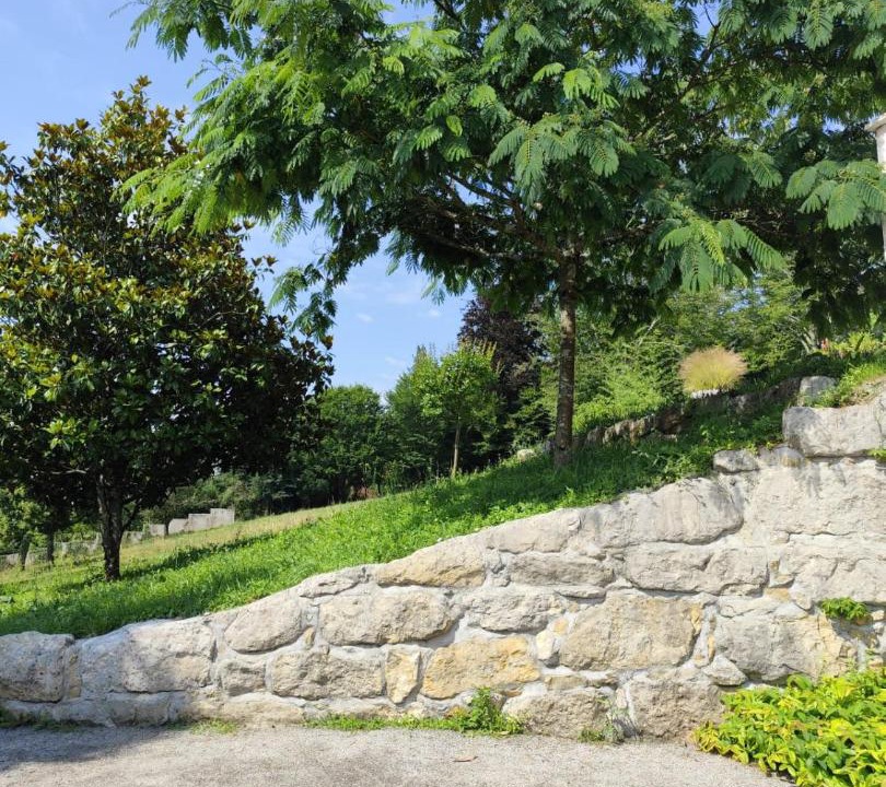 Photo of Others in Belley