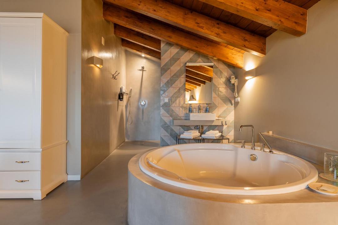 Photo of Bathroom in Puertomingalvo