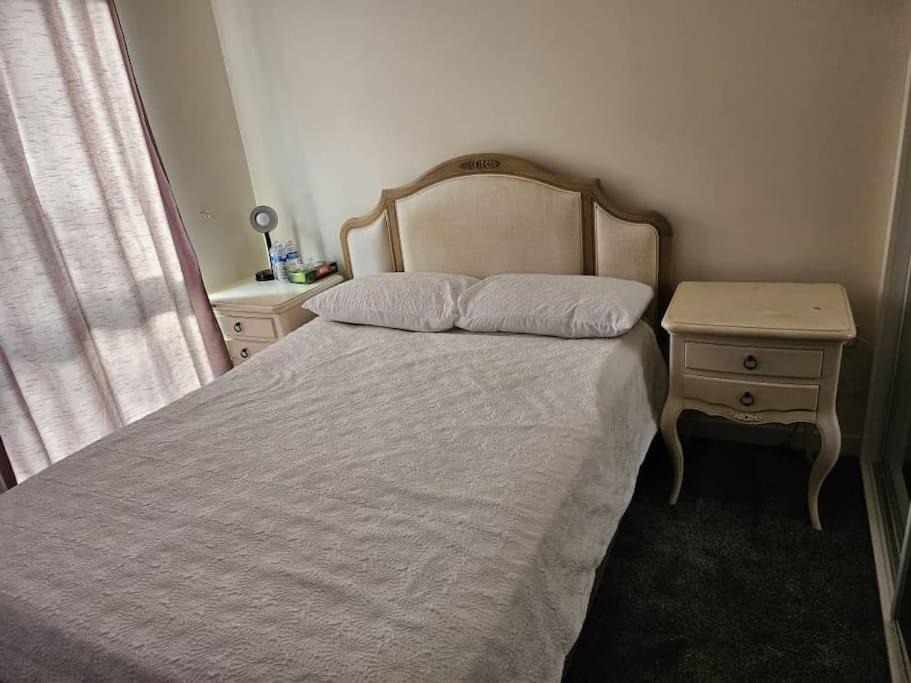 Photo of Bedroom in Burnt Oak