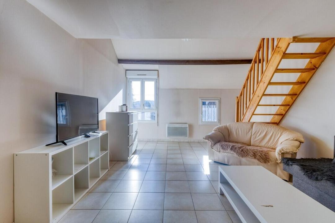 Photo of Others in Etampes