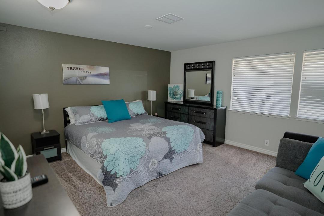 Photo of Bedroom in Rancho Oakey