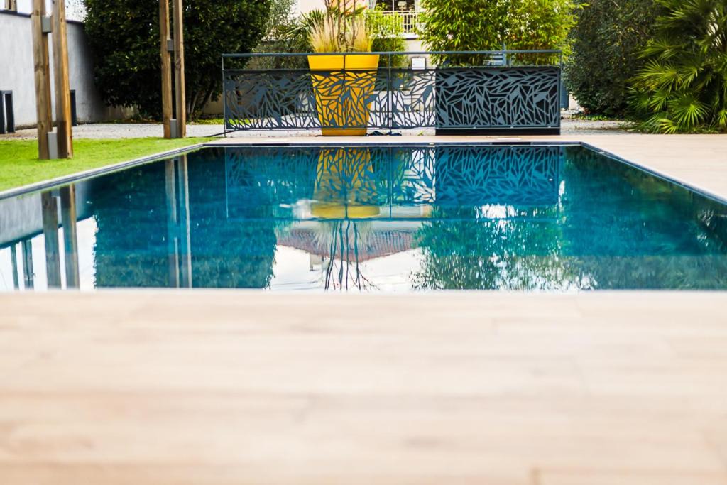 Photo of Others in Pusignan