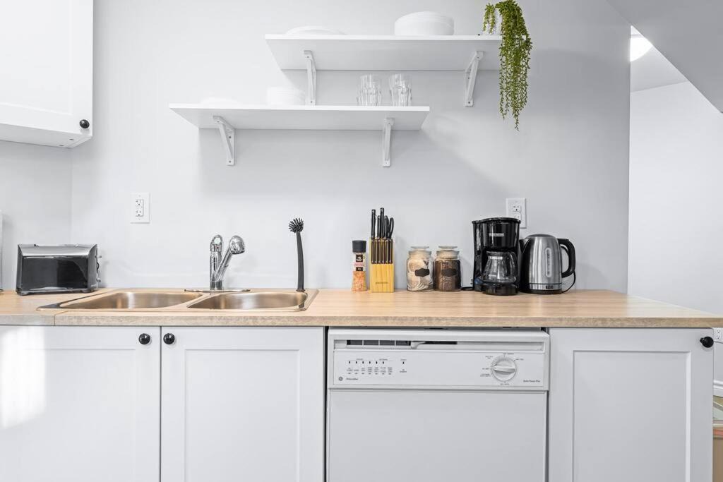 Photo of Kitchen in Barrie