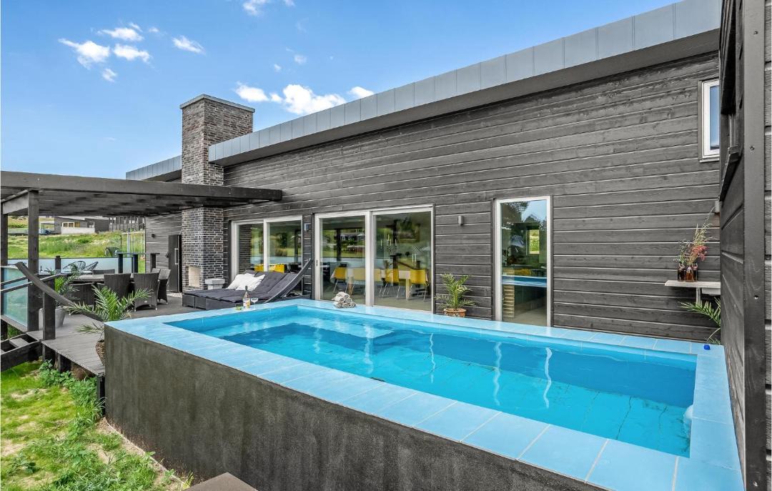 Photo of Others in Egsmark Strand