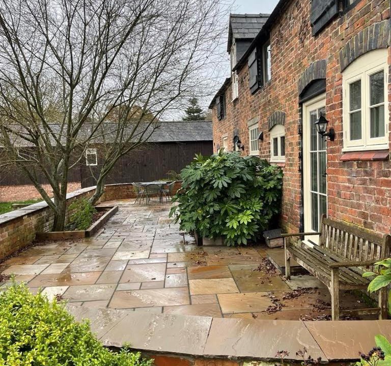 Photo of Others in Malpas