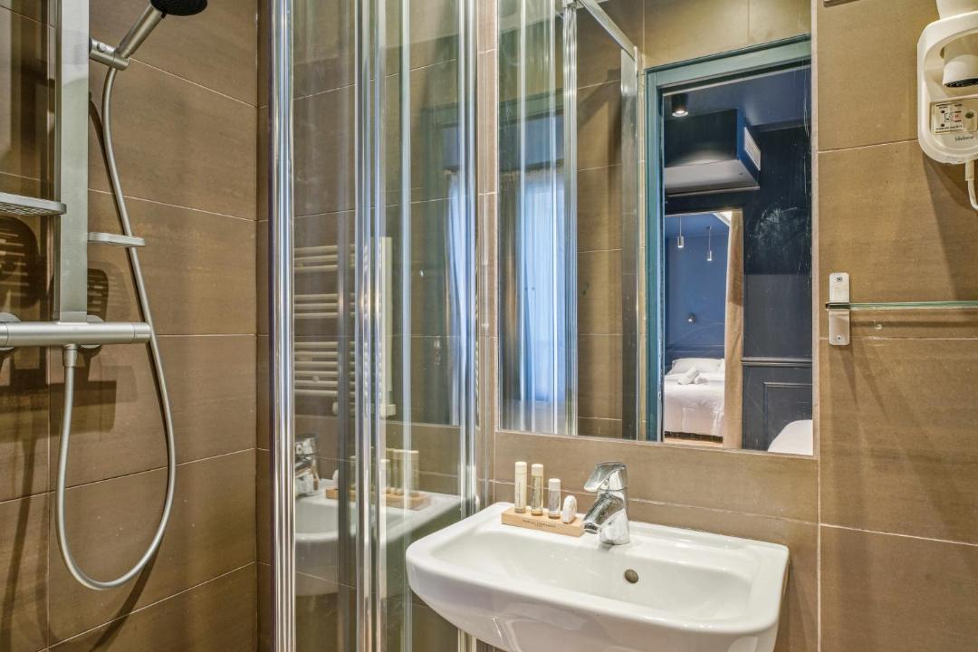 Photo of Bathroom in Ternes