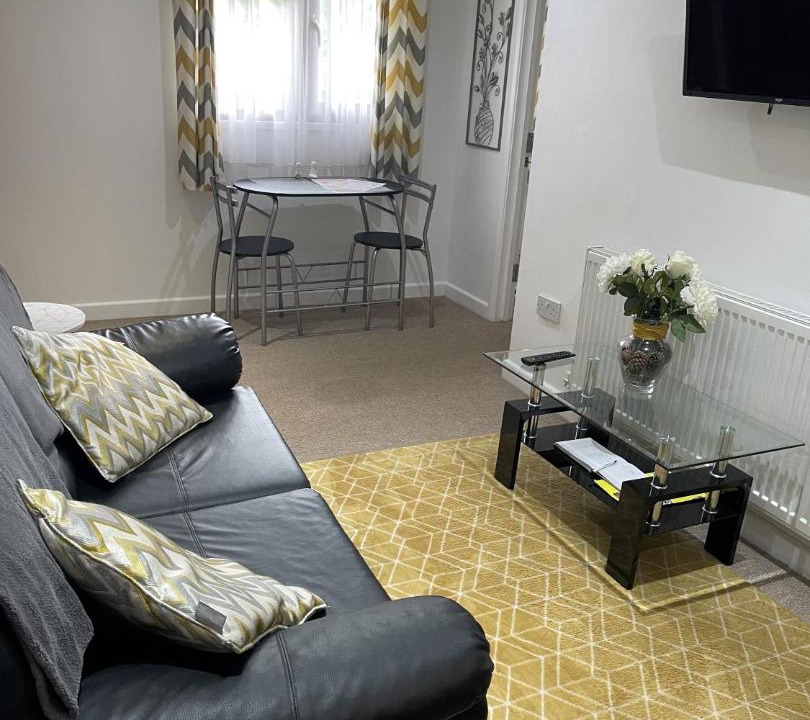 Photo of Livingroom in March