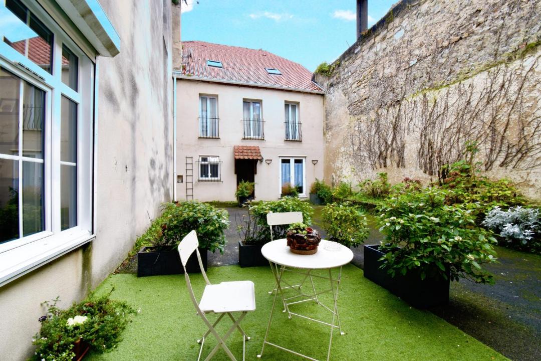 Photo of Patio Balcony in Ville Haute