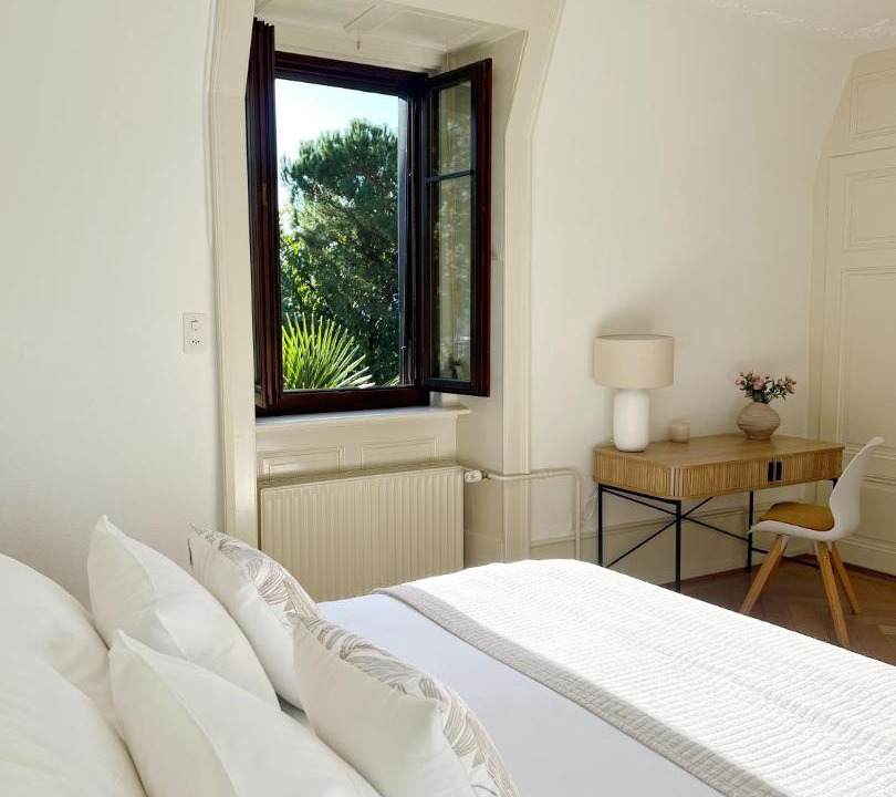 Photo of Bedroom in Montreux City Centre