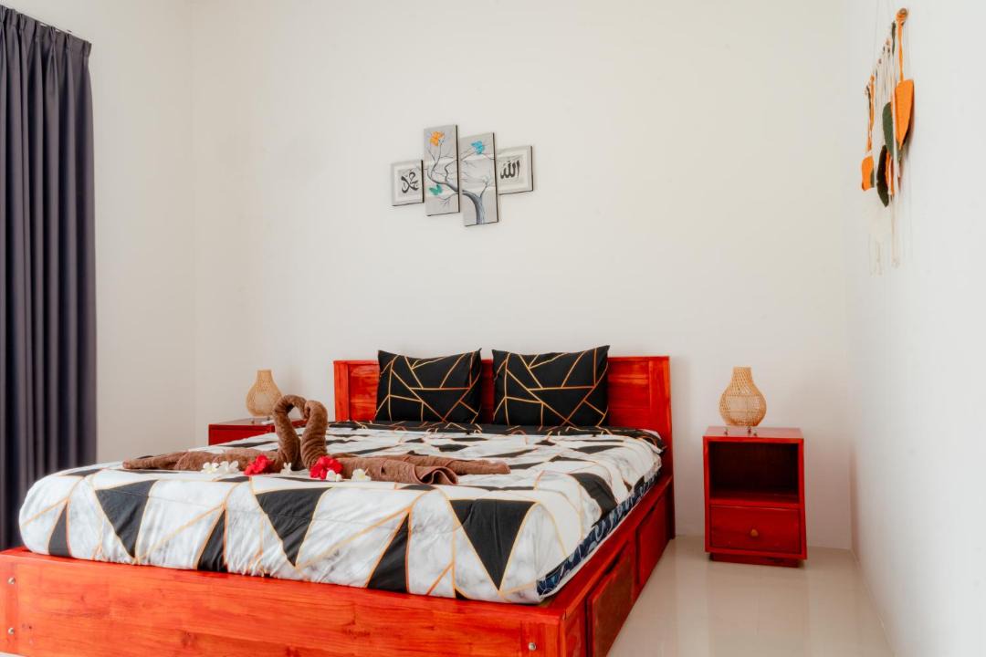 Photo of Bedroom in Selong Belanak