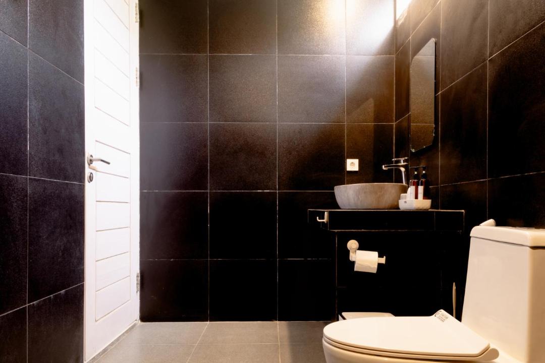 Photo of Bathroom in Selong Belanak