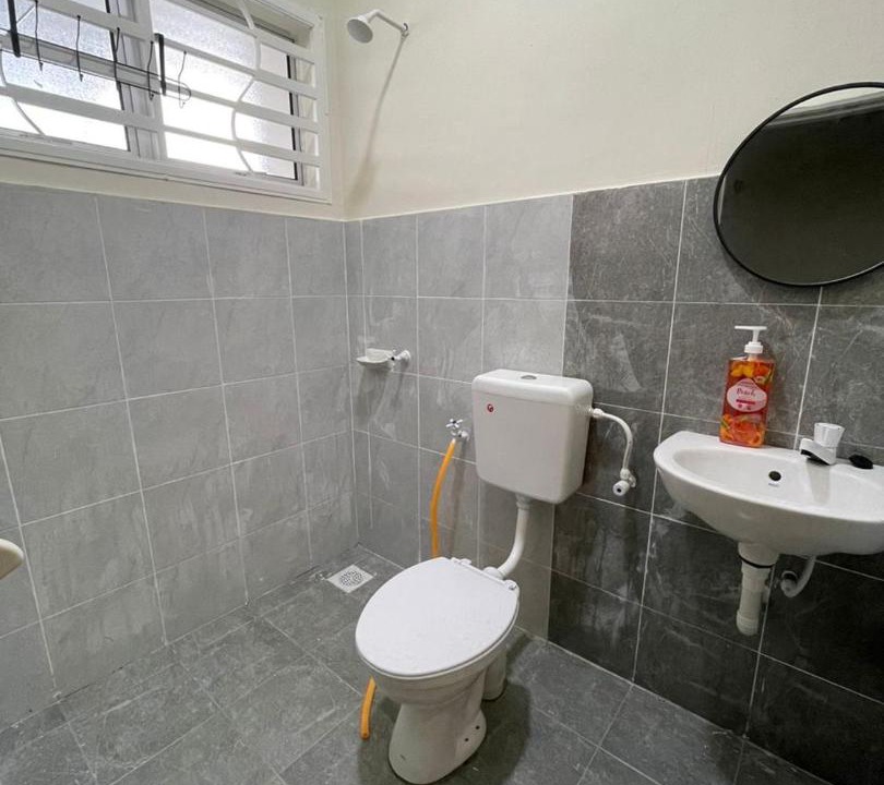 Photo of Bathroom in Bandar Seri Iskandar