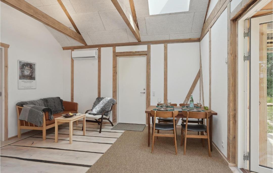 Photo of Others in Taars