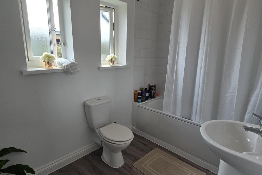 Photo of Bathroom in London Borough of Hounslow