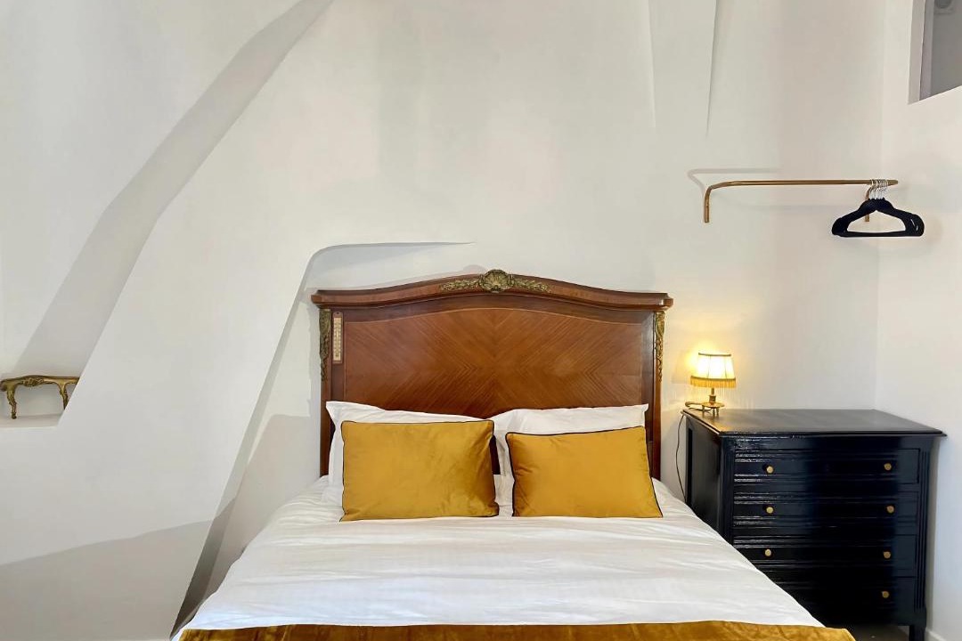 Photo of Bedroom in Avon