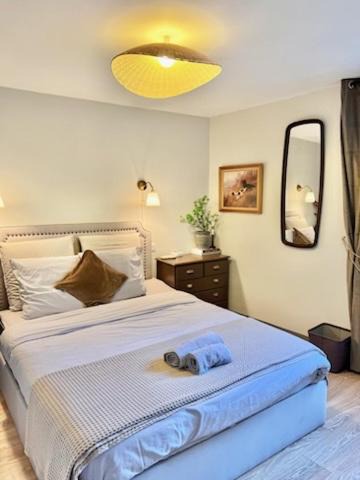 Photo of Bedroom in Pezenas
