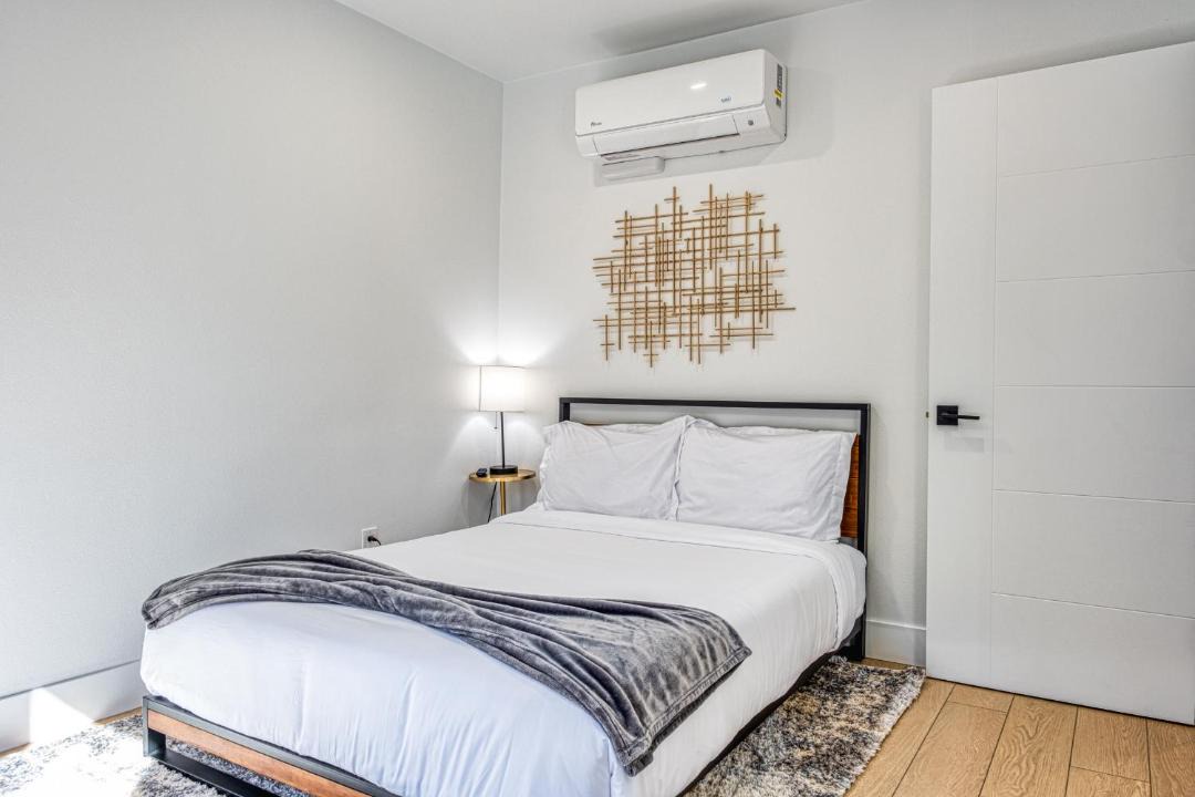 Photo of Bedroom in Overlook