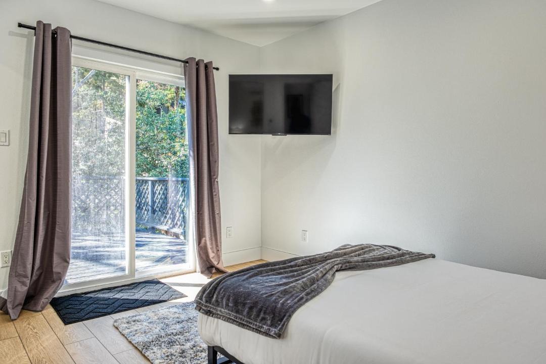 Photo of Bedroom in Overlook