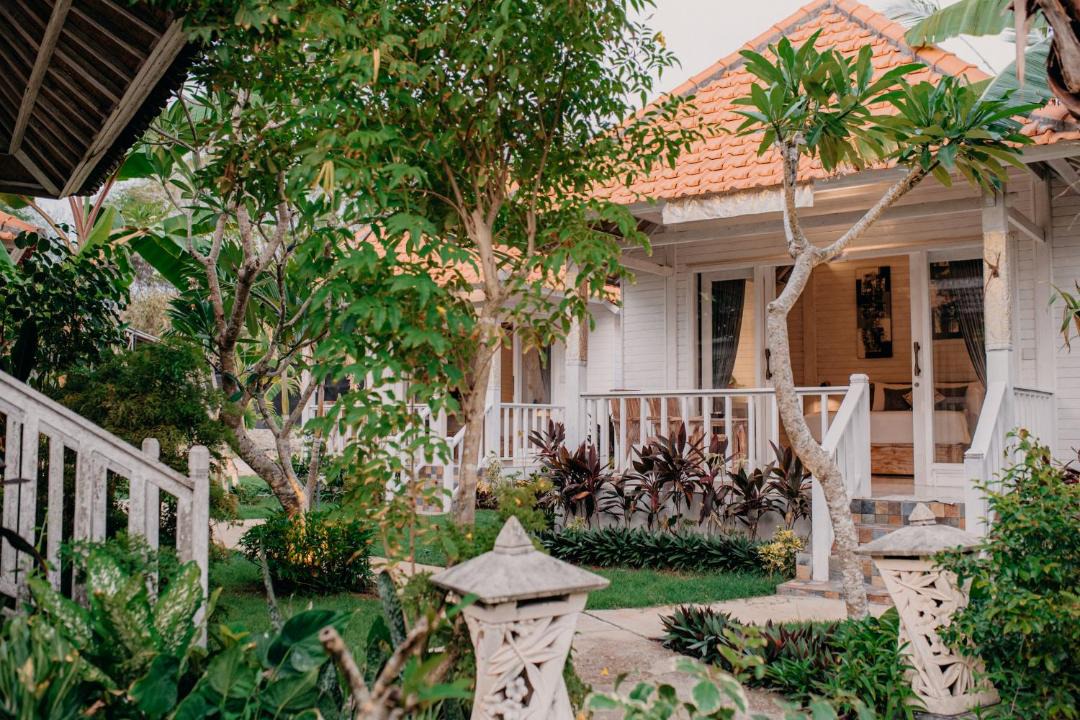 Photo of Others in Mushroom Bay