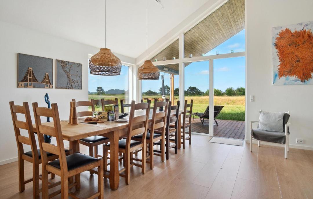 Photo of Others in Frolunde