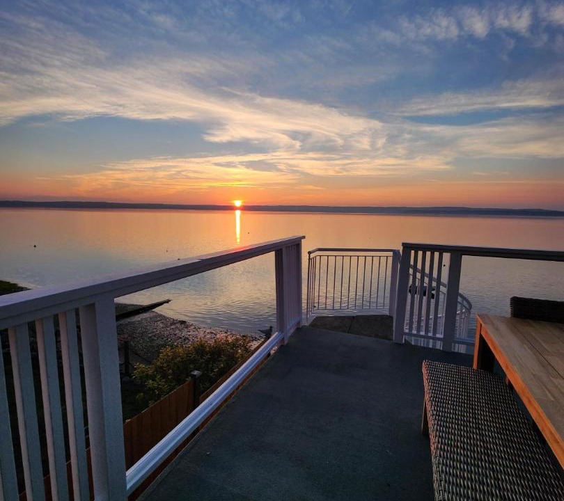 Photo of Patio Balcony in Warm Beach