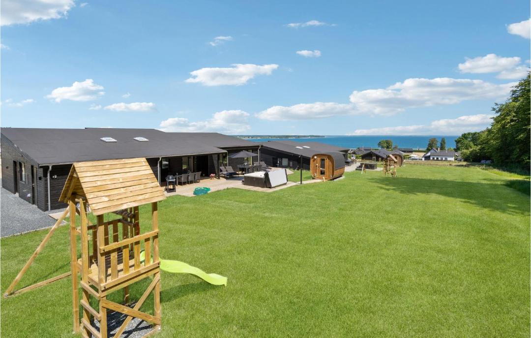 Photo of Others in Sjølund