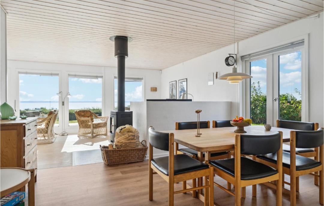 Photo of Others in Helnæs By