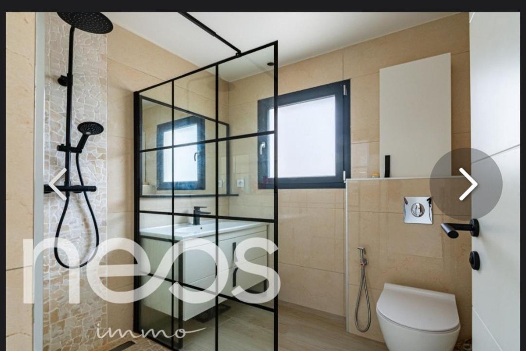 Photo of Bathroom in Belleneuve