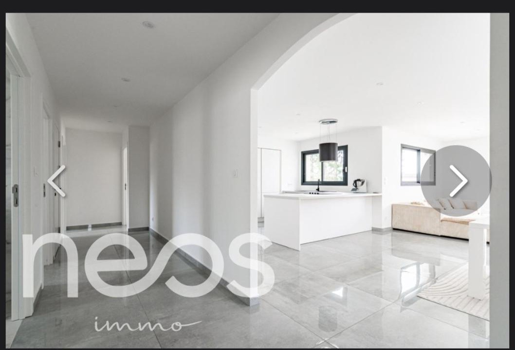 Photo of Others in Belleneuve