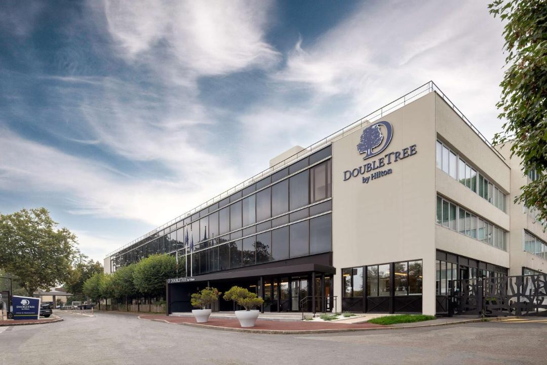 Photo of Others in Bougival