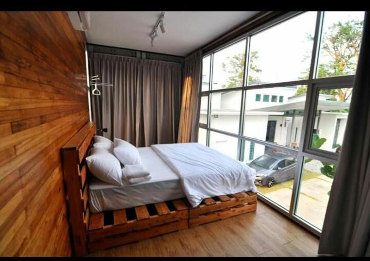 Photo of Others in Semabok