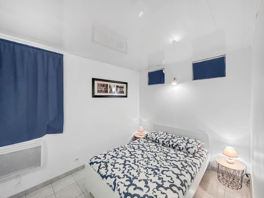 Photo of Bedroom in Chalons-en-Champagne