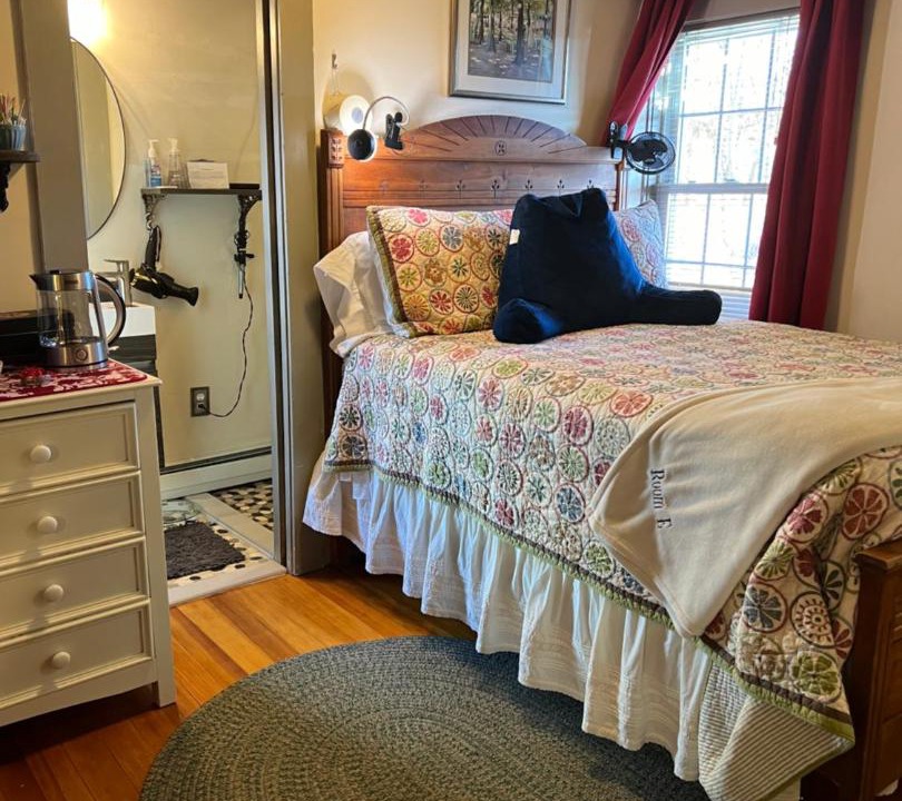 Photo of Bedroom in Hallowell