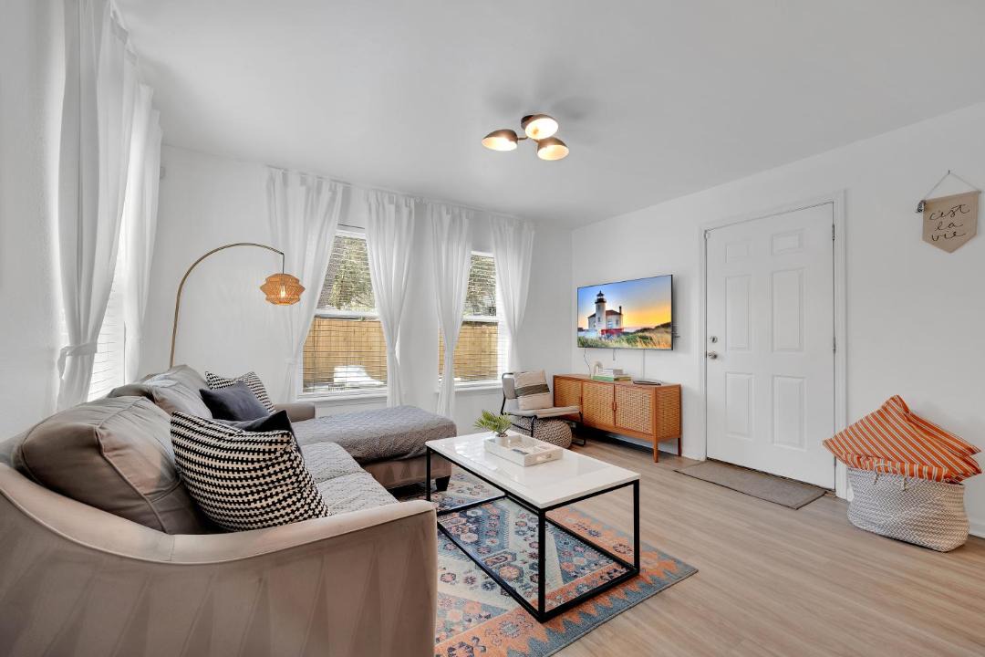 Photo of Others in Jacksonville Beach