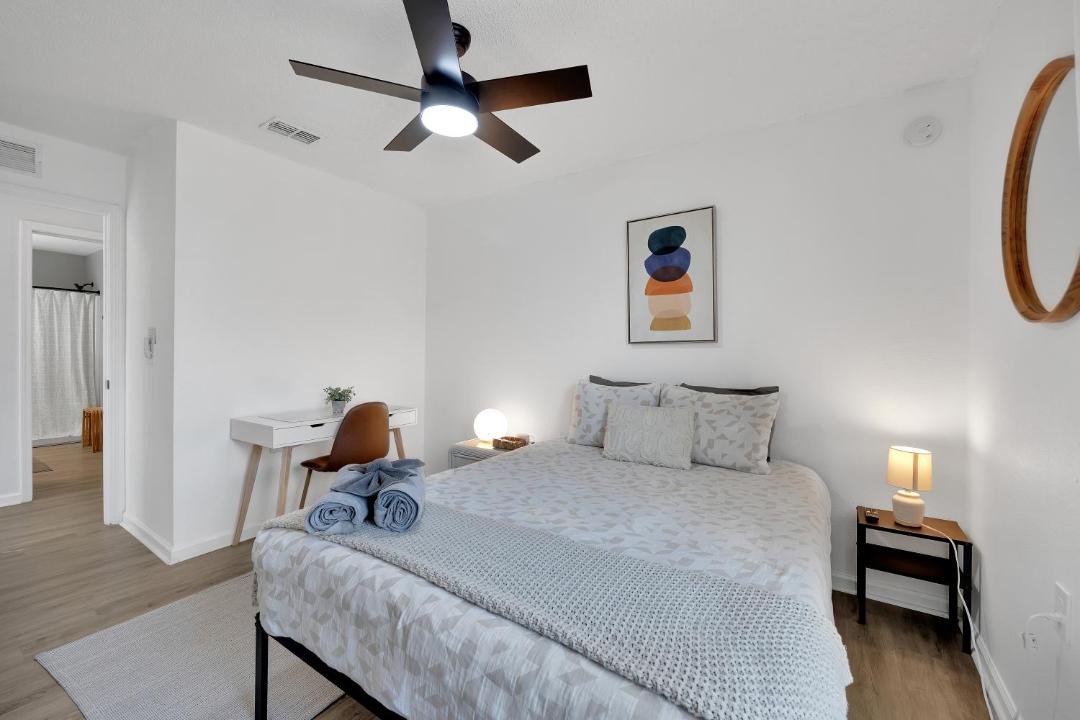 Photo of Bedroom in Jacksonville Beach