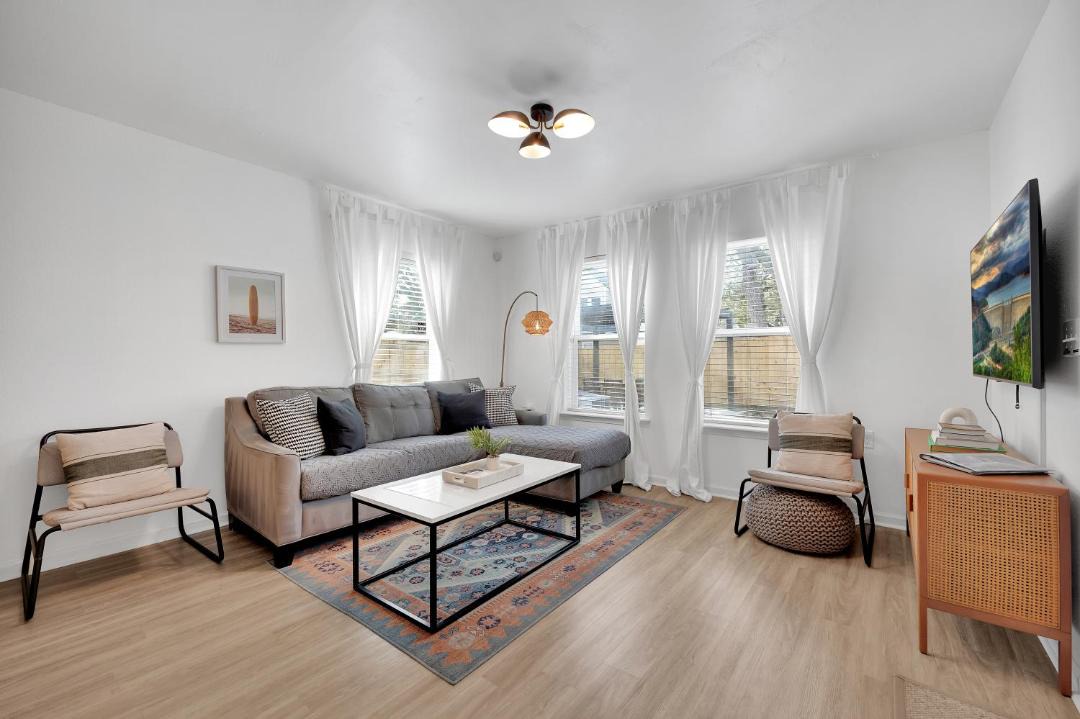 Photo of Others in Jacksonville Beach