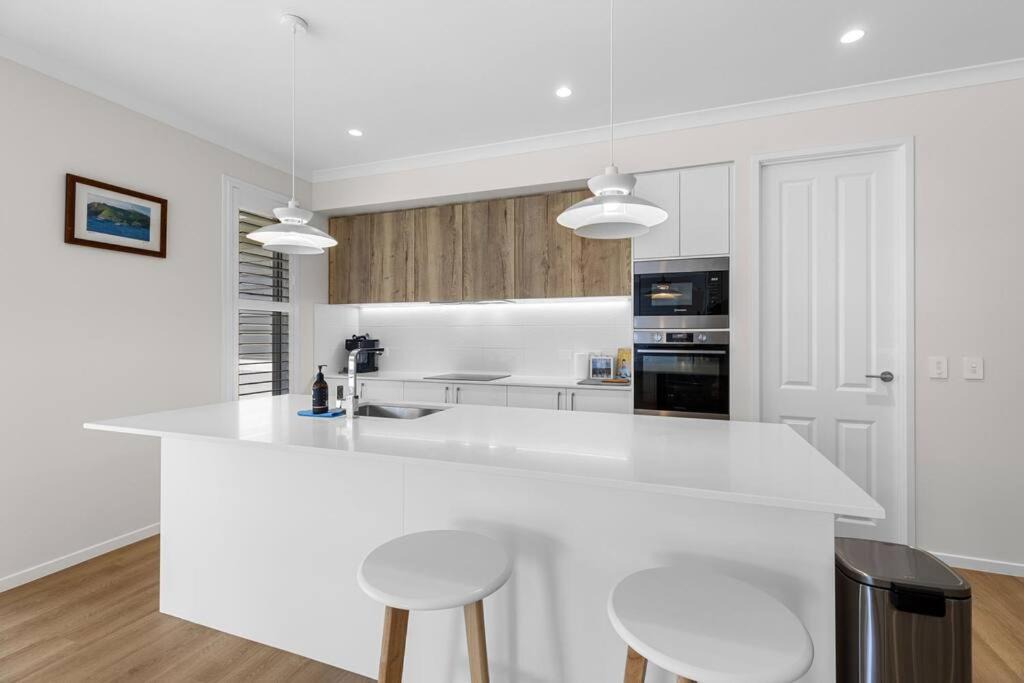 Photo of Kitchen in Tin Can Bay